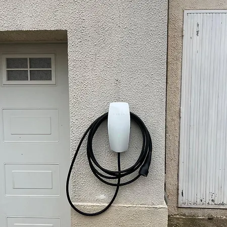 Cosy Avec Borne De Recharge